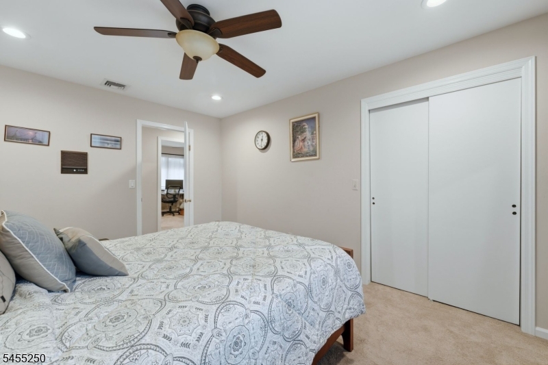 41 Florham Road Parsippany, NJ 07054 - Photo 31 of 49 Gallery Image 31