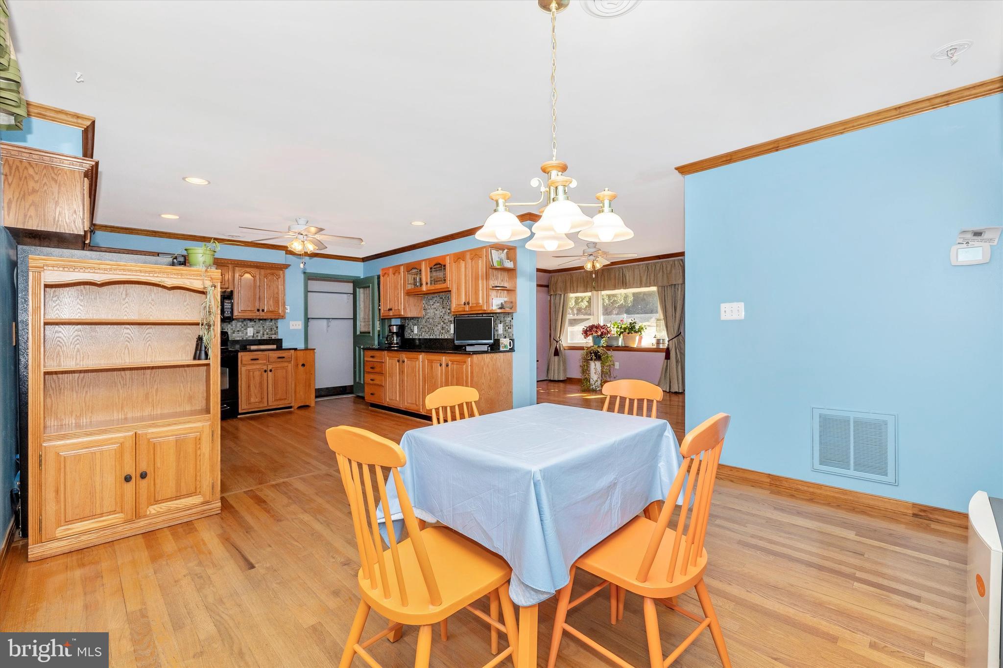 13942 Prospect Road Mount Airy, MD 21771 - Photo 12 of 69 Spacious kitchen & dining area