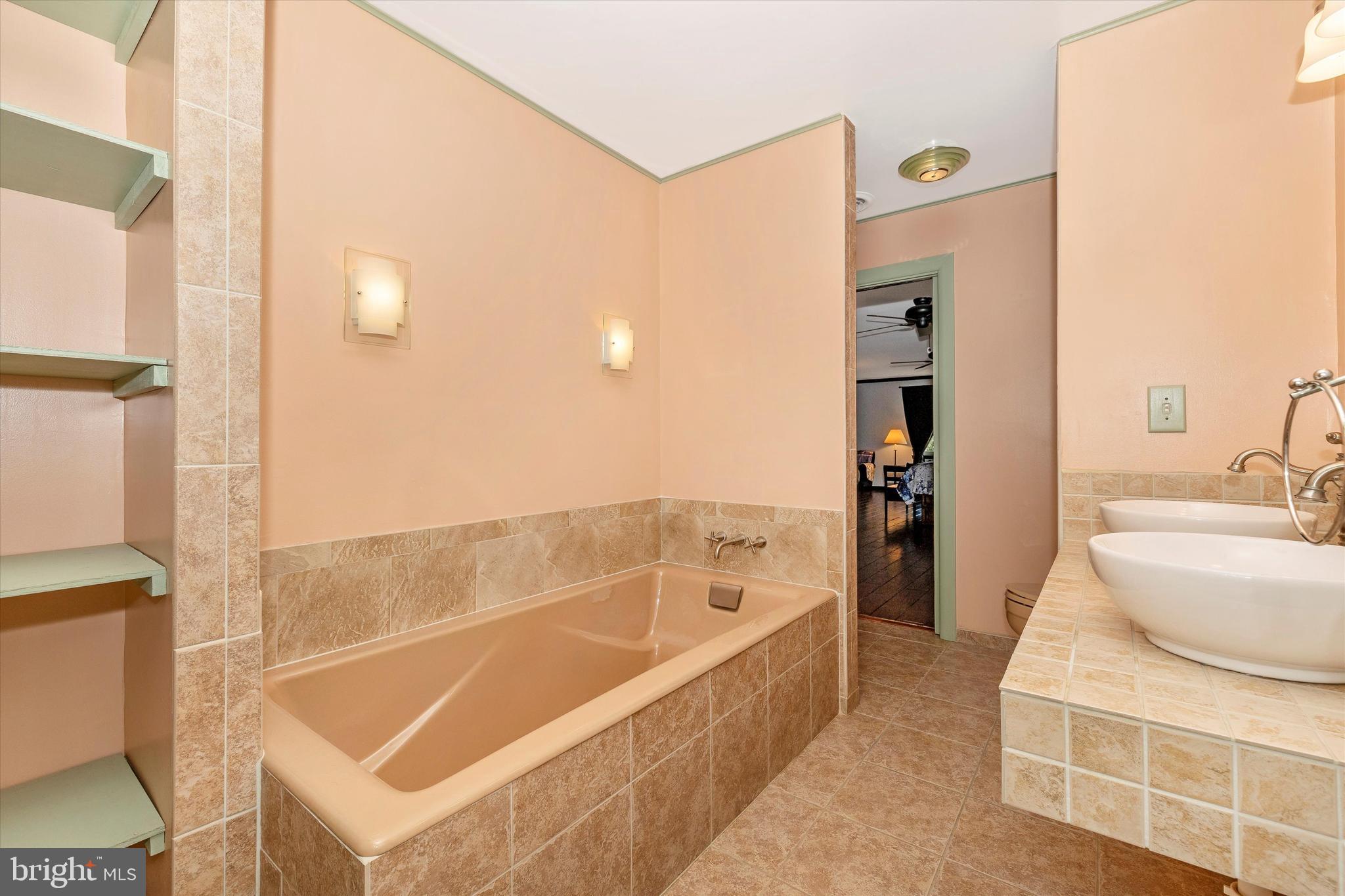 13942 Prospect Road Mount Airy, MD 21771 - Photo 19 of 69 Stretch out in the large soaking tub