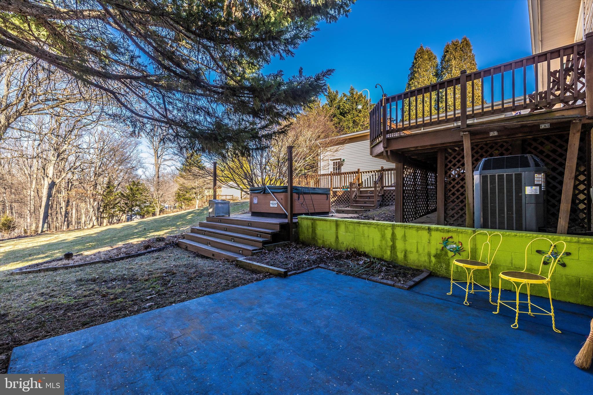 13942 Prospect Road Mount Airy, MD 21771 - Photo 55 of 69 Patio w/ hot tub access