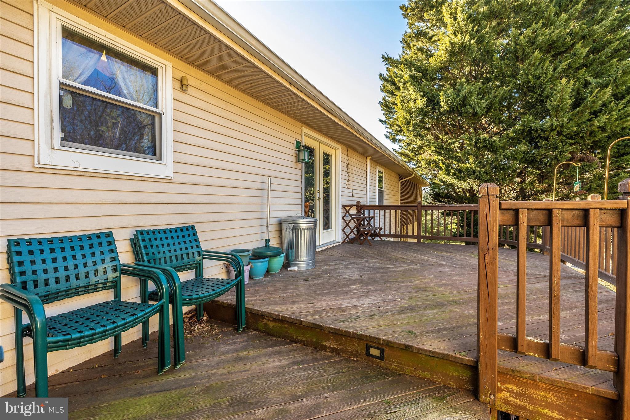 13942 Prospect Road Mount Airy, MD 21771 - Photo 63 of 69 Upper level deck - bring your grill!