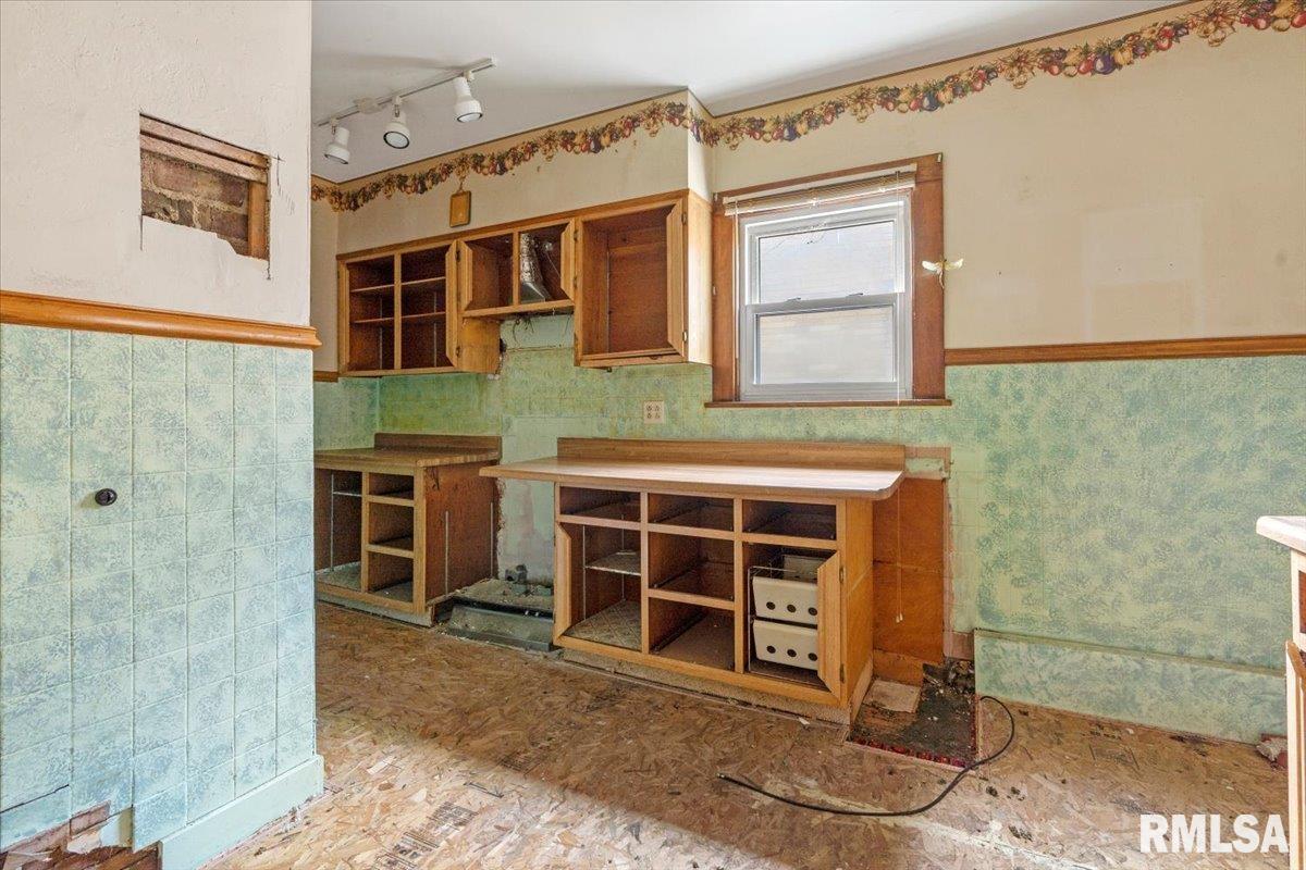 839 South Walnut Street Springfield, IL 62704 - Photo 11 of 24 Gallery Image 11