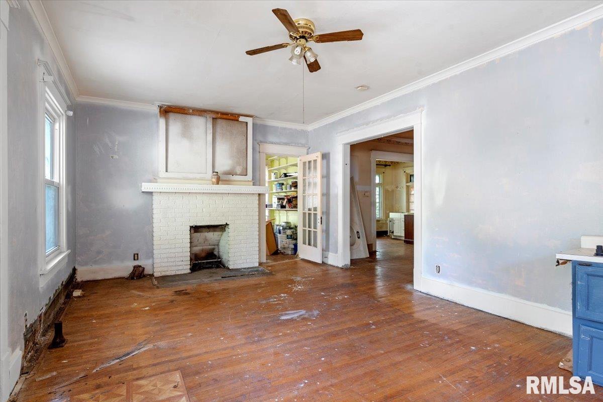 839 South Walnut Street Springfield, IL 62704 - Photo 4 of 24 Gallery Image 4