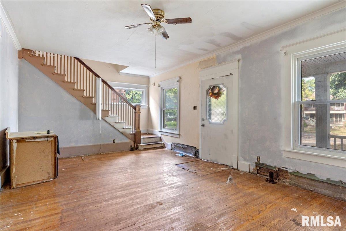 839 South Walnut Street Springfield, IL 62704 - Photo 5 of 24 Gallery Image 5