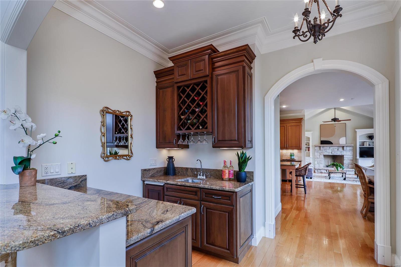 9797 Litzsinger Road St. Louis, MO 63124 - Photo 21 of 50 Gallery Image 21
