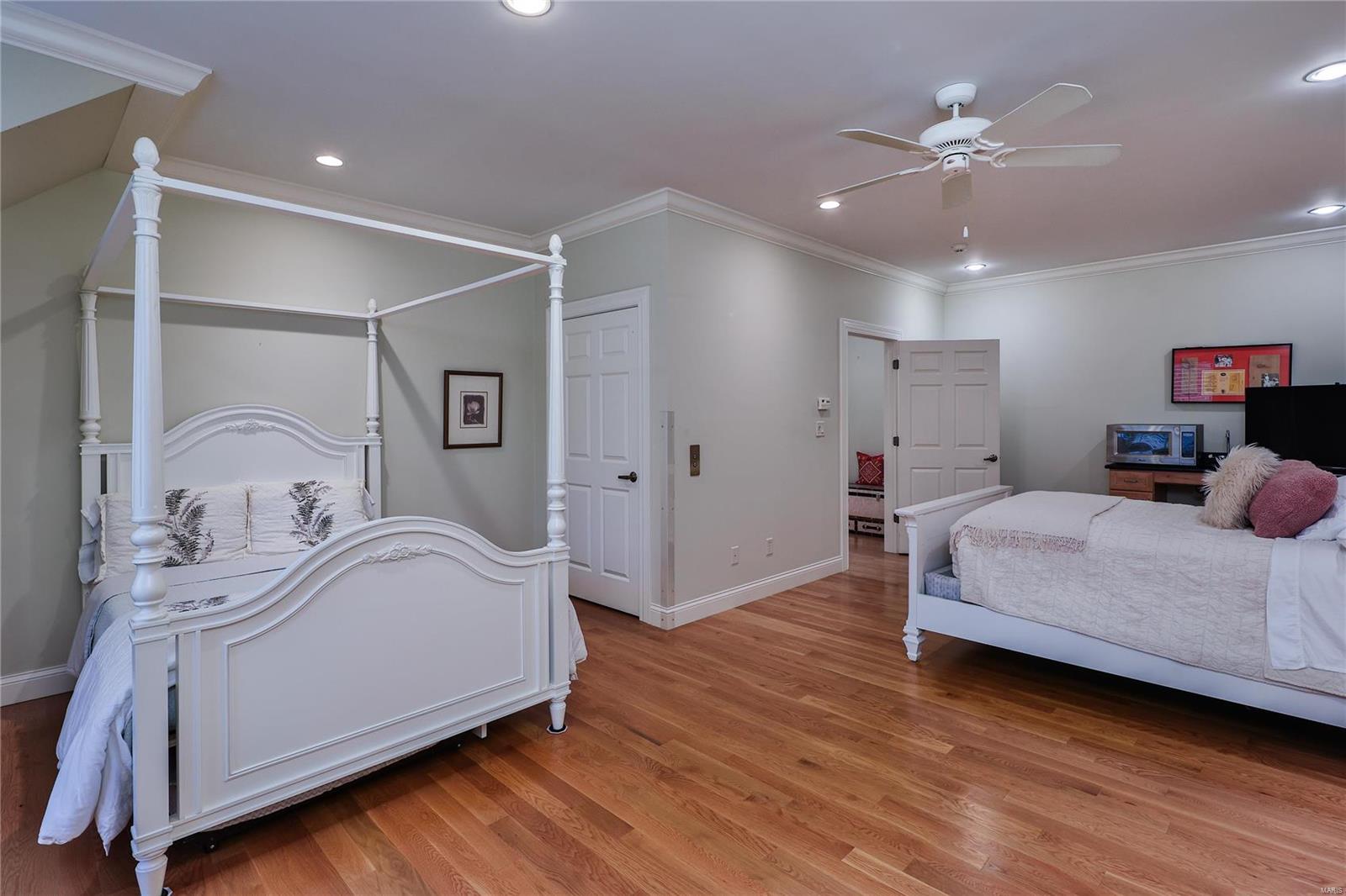 9797 Litzsinger Road St. Louis, MO 63124 - Photo 37 of 50 Gallery Image 37