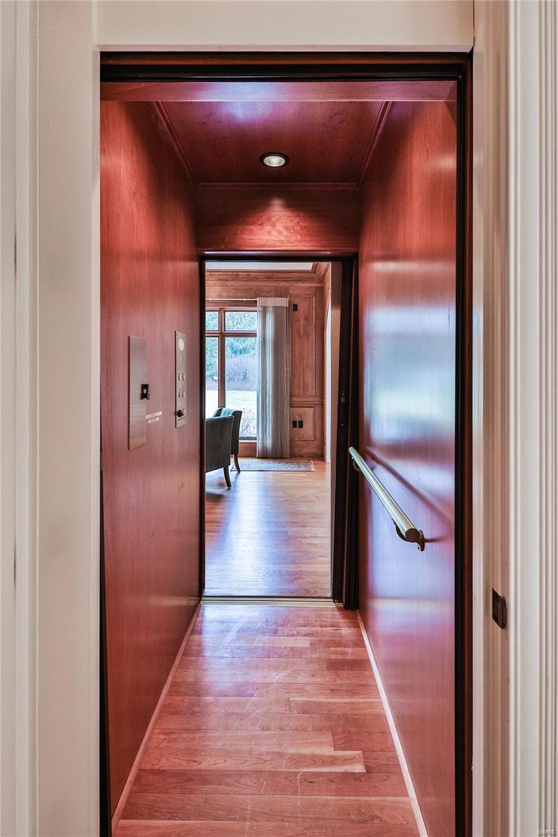 9797 Litzsinger Road St. Louis, MO 63124 - Photo 48 of 50 Gallery Image 48