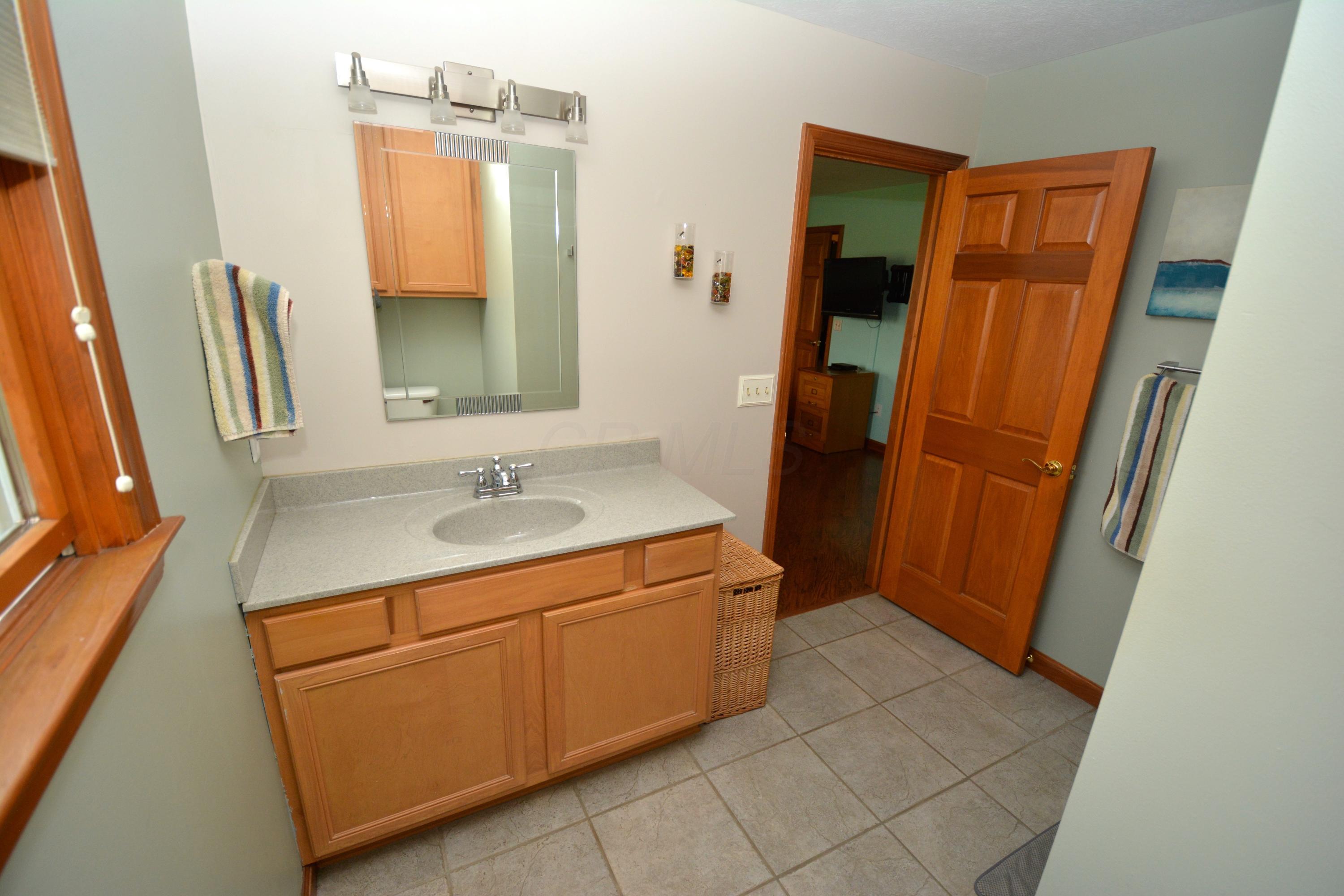 3990 Wheeling Road Northeast Lancaster, OH 43130 - Photo 28 of 37 Gallery Image 28