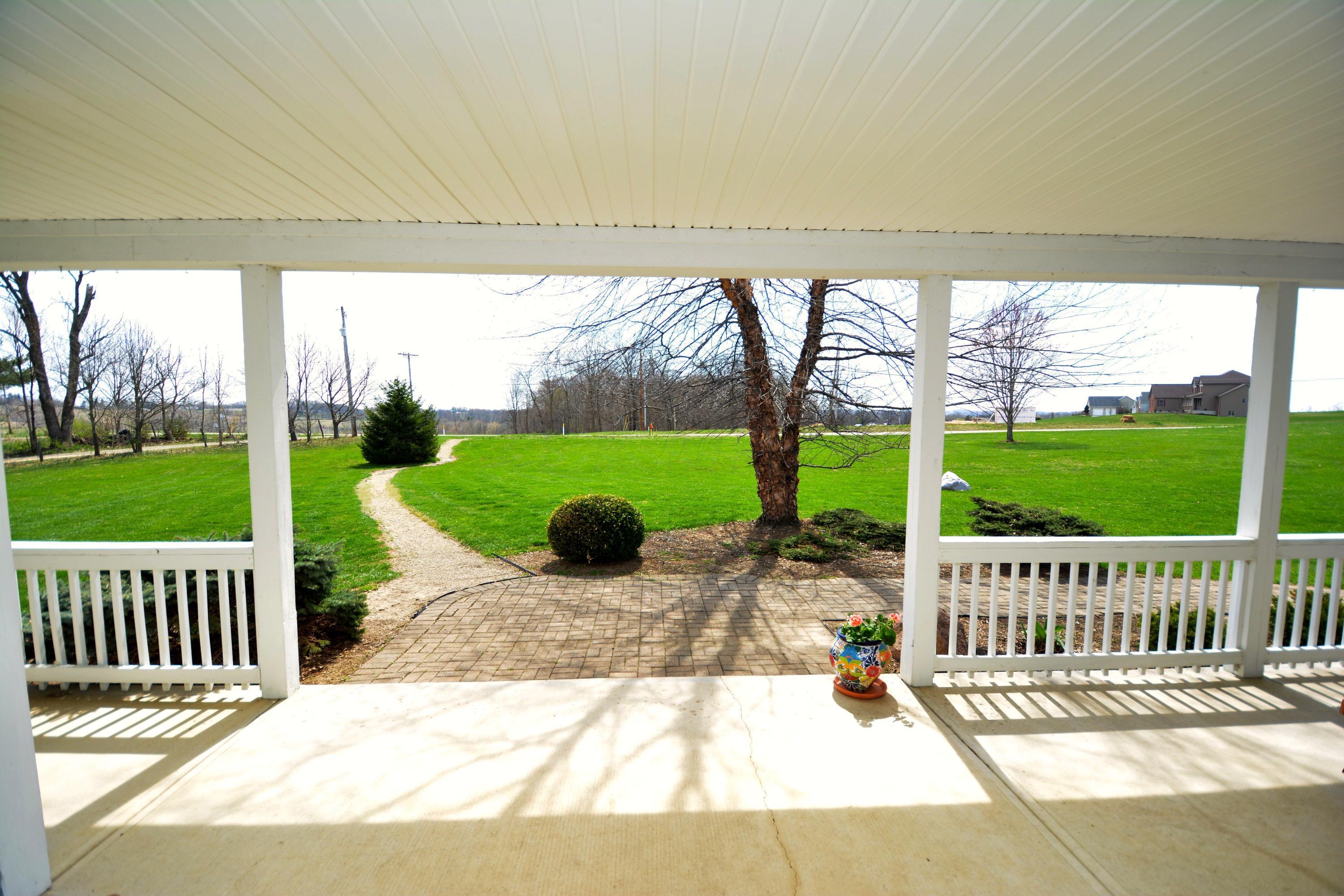 3990 Wheeling Road Northeast Lancaster, OH 43130 - Photo 5 of 37 Gallery Image 5
