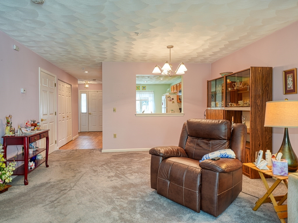 396 Boston Road, Unit 405 Billerica, MA 01821 - Photo 8 of 28