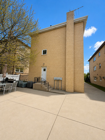 7942 West Addison Street, Unit 3 Chicago, IL 60634 - Photo 18 of 18