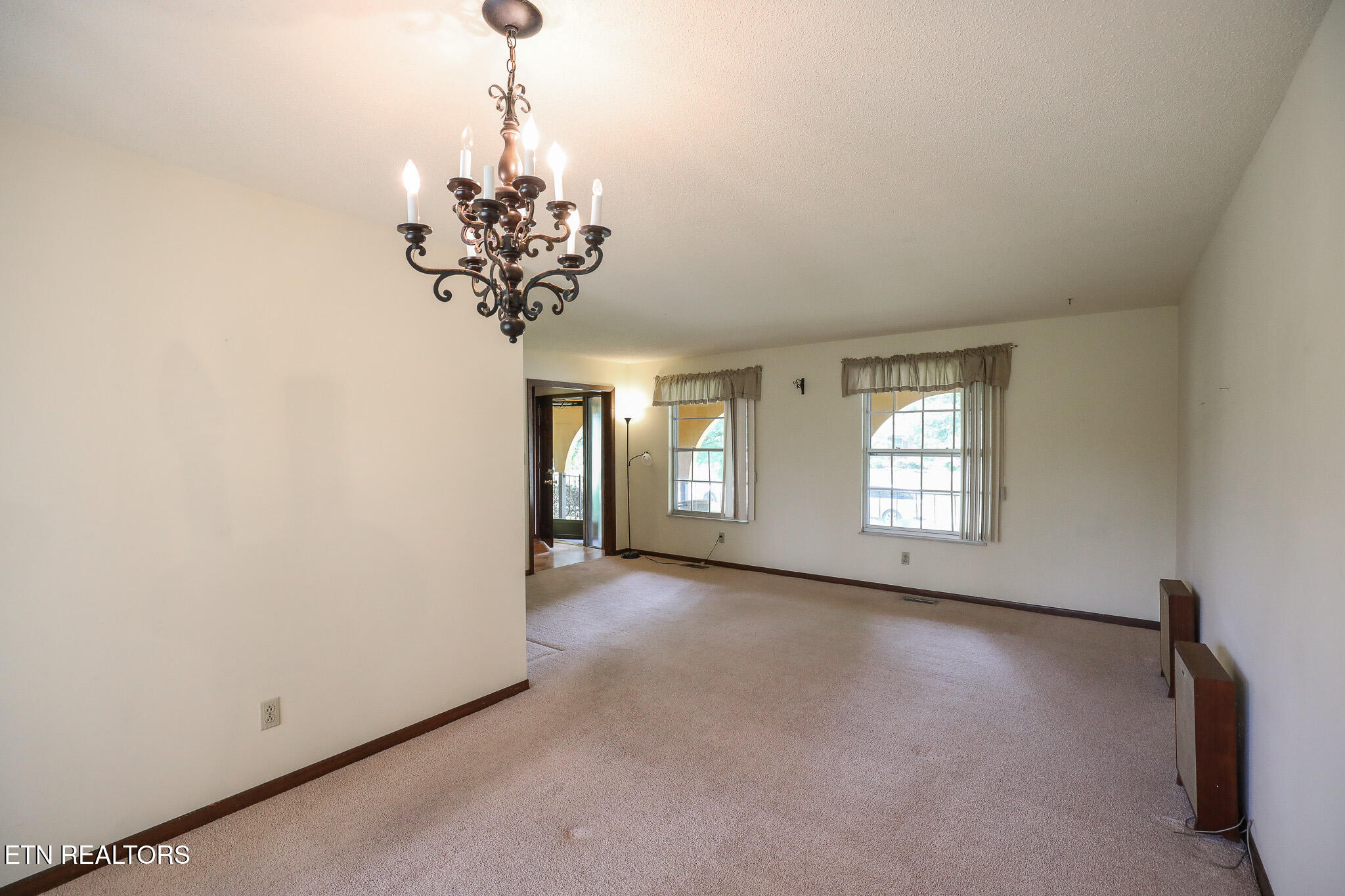 930 Radnor Road Maryville, TN 37804 - Photo 11 of 46 3E6A6869