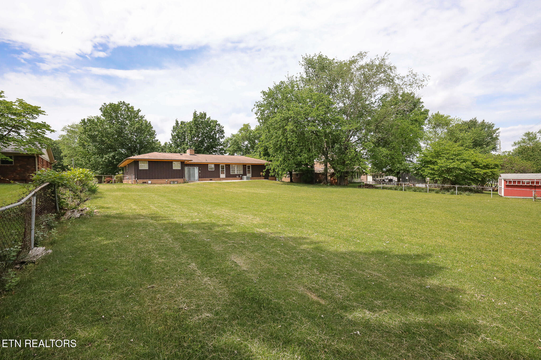 930 Radnor Road Maryville, TN 37804 - Photo 5 of 46 3E6A6905