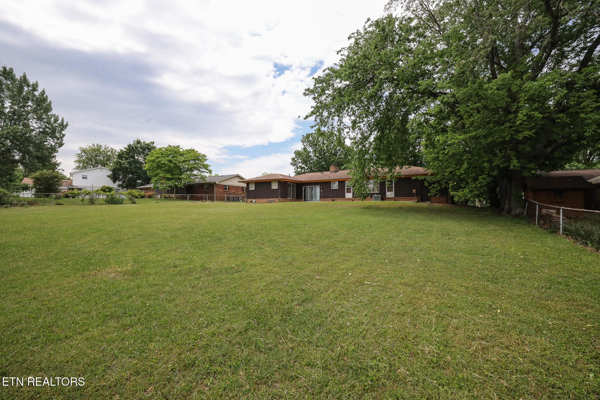 930 Radnor Road Maryville, TN 37804 - Photo 6 of 46 3E6A6908