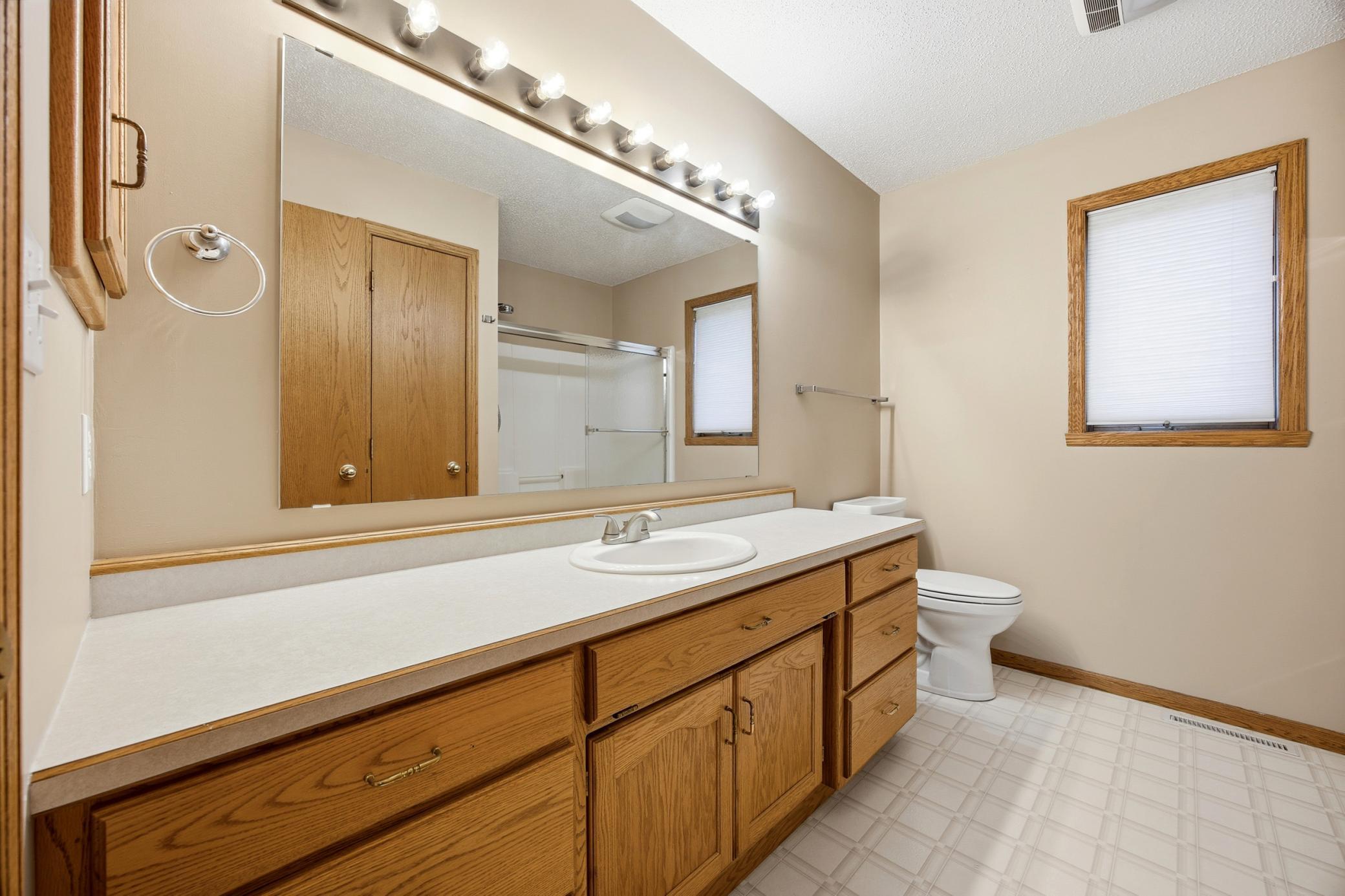 4213 South Rivershore Drive Moorhead, MN 56560 - Photo 18 of 29