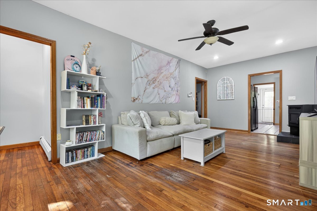 145 Liberty Street Clinton, CT 06413 - Photo 8 of 29