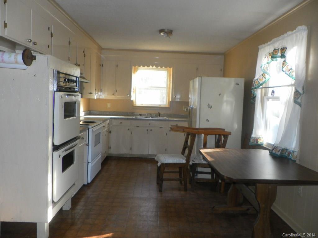 1949 Durham Pl Road Winnsboro, SC 29180 - Photo 5 of 7 Gallery Image 5