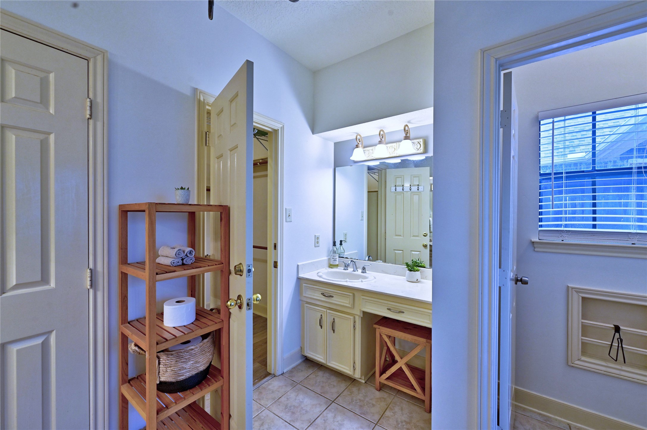 6018 Spring Creek Grove Lane Spring, TX 77379 - Photo 22 of 50