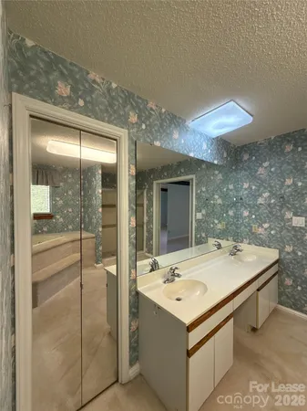 $2,500 | 13930 Idlewild Road, Matthews, NC 28105