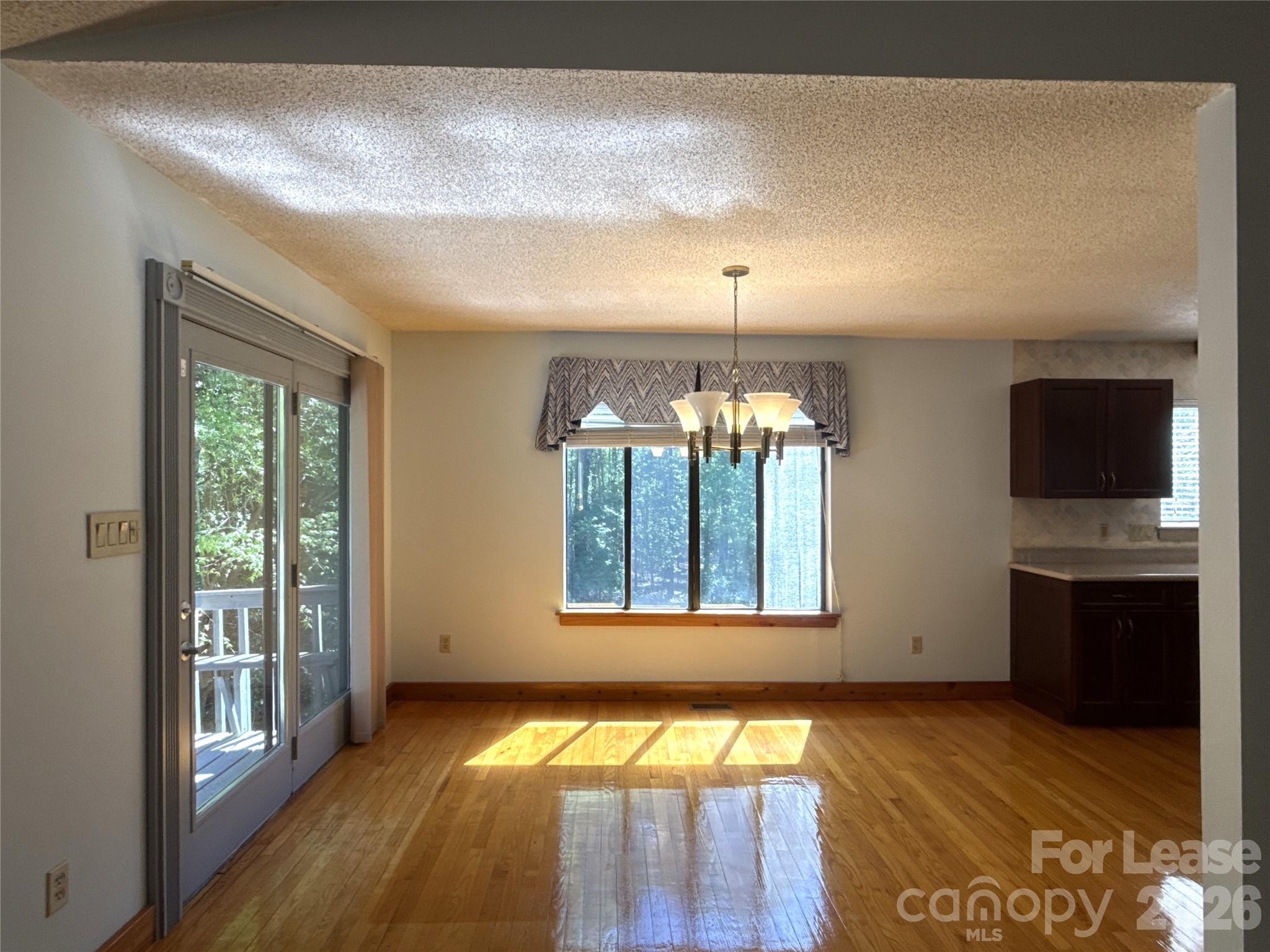 13930 Idlewild Road Matthews, NC 28105 - Photo 7 of 31