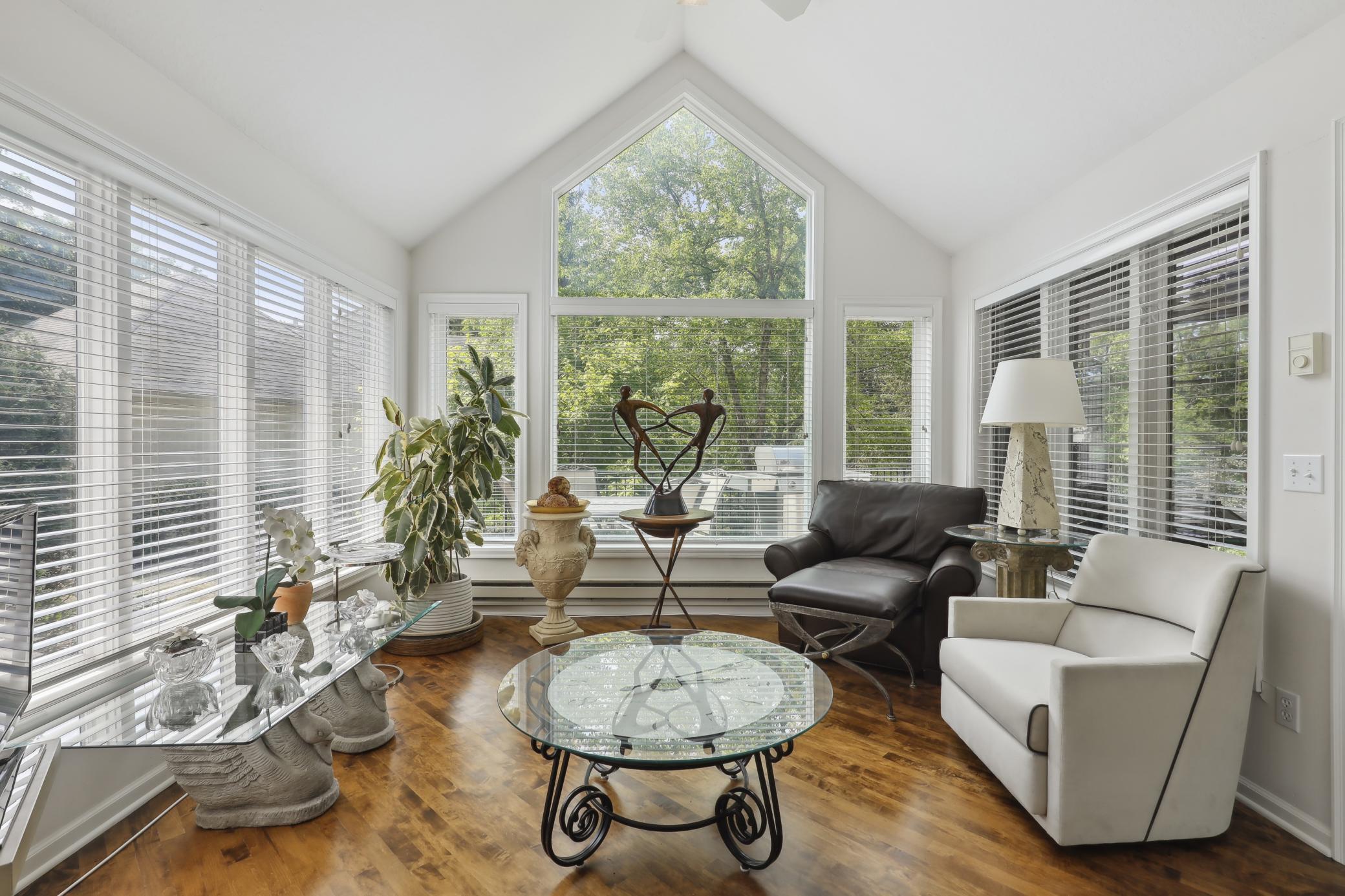 1600 Linner Road Minnetonka, MN 55391 - Photo 14 of 31 Gallery Image 14