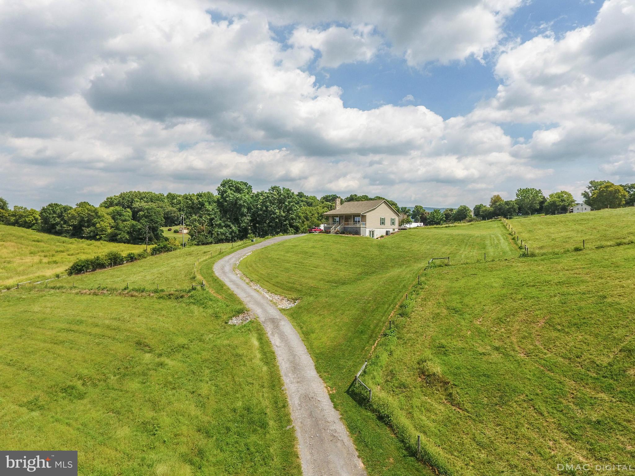 19935 Toms Road Boonsboro, MD 21713 - Photo 4 of 24 Exterior (General)