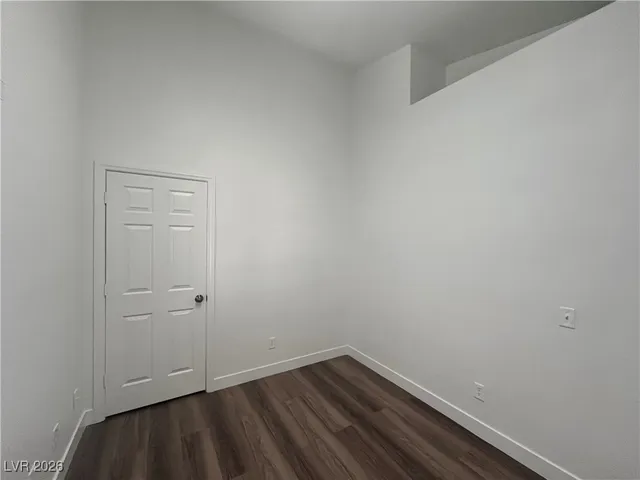 $2,500 | 3816 Waynesvill Street, Las Vegas, NV 89122