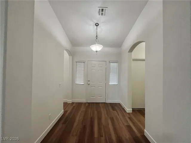 $2,500 | 3816 Waynesvill Street, Las Vegas, NV 89122