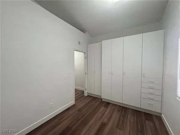 $2,500 | 3816 Waynesvill Street, Las Vegas, NV 89122