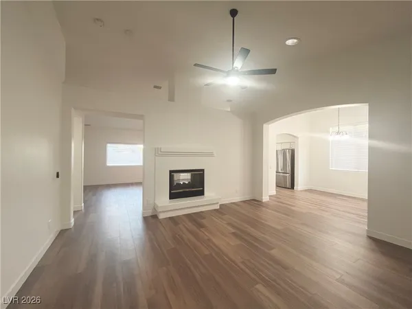 $2,500 | 3816 Waynesvill Street, Las Vegas, NV 89122