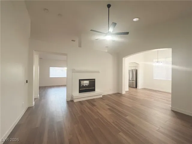 $2,500 | 3816 Waynesvill Street, Las Vegas, NV 89122