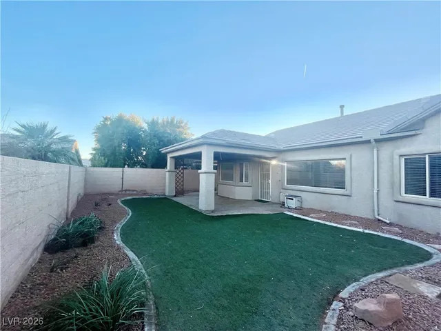 $2,500 | 3816 Waynesvill Street, Las Vegas, NV 89122