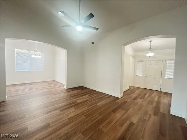 $2,500 | 3816 Waynesvill Street, Las Vegas, NV 89122