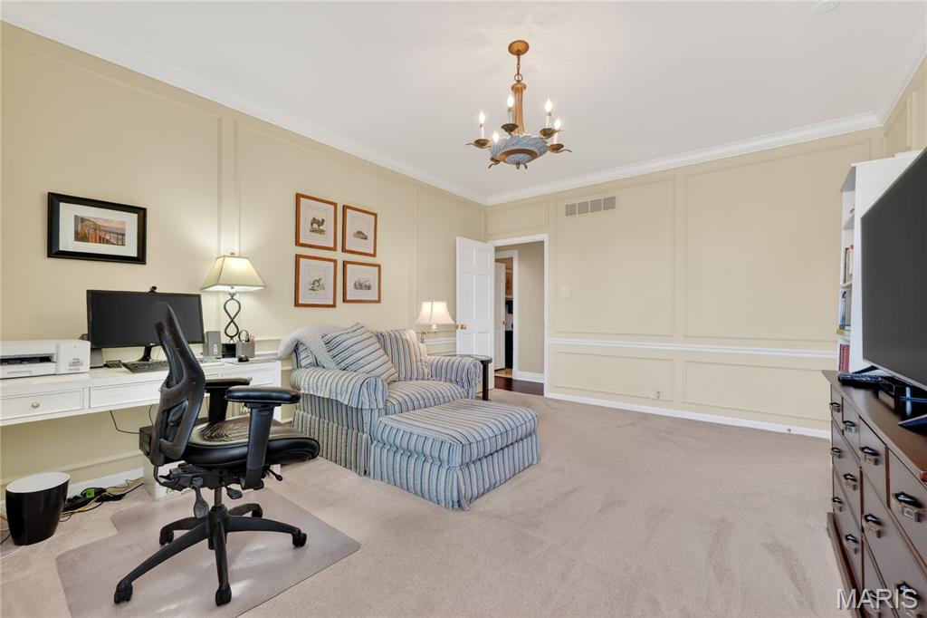 816 South Hanley Road, Unit 9C Clayton, MO 63105 - Photo 21 of 39 Gallery Image 21