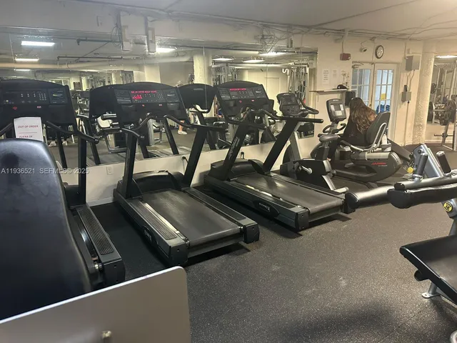 $3,450 | 801 Brickell Bay Drive, Unit 761, Miami, FL 33131