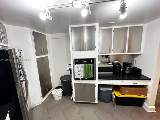 $3,450 | 801 Brickell Bay Drive, Unit 761, Miami, FL 33131