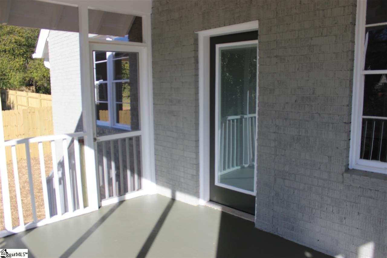 216 Ackley Road Greenville, SC 29607 - Photo 6 of 11