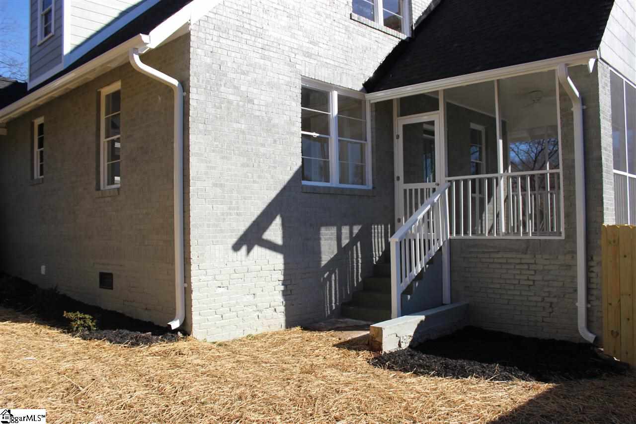 216 Ackley Road Greenville, SC 29607 - Photo 10 of 11