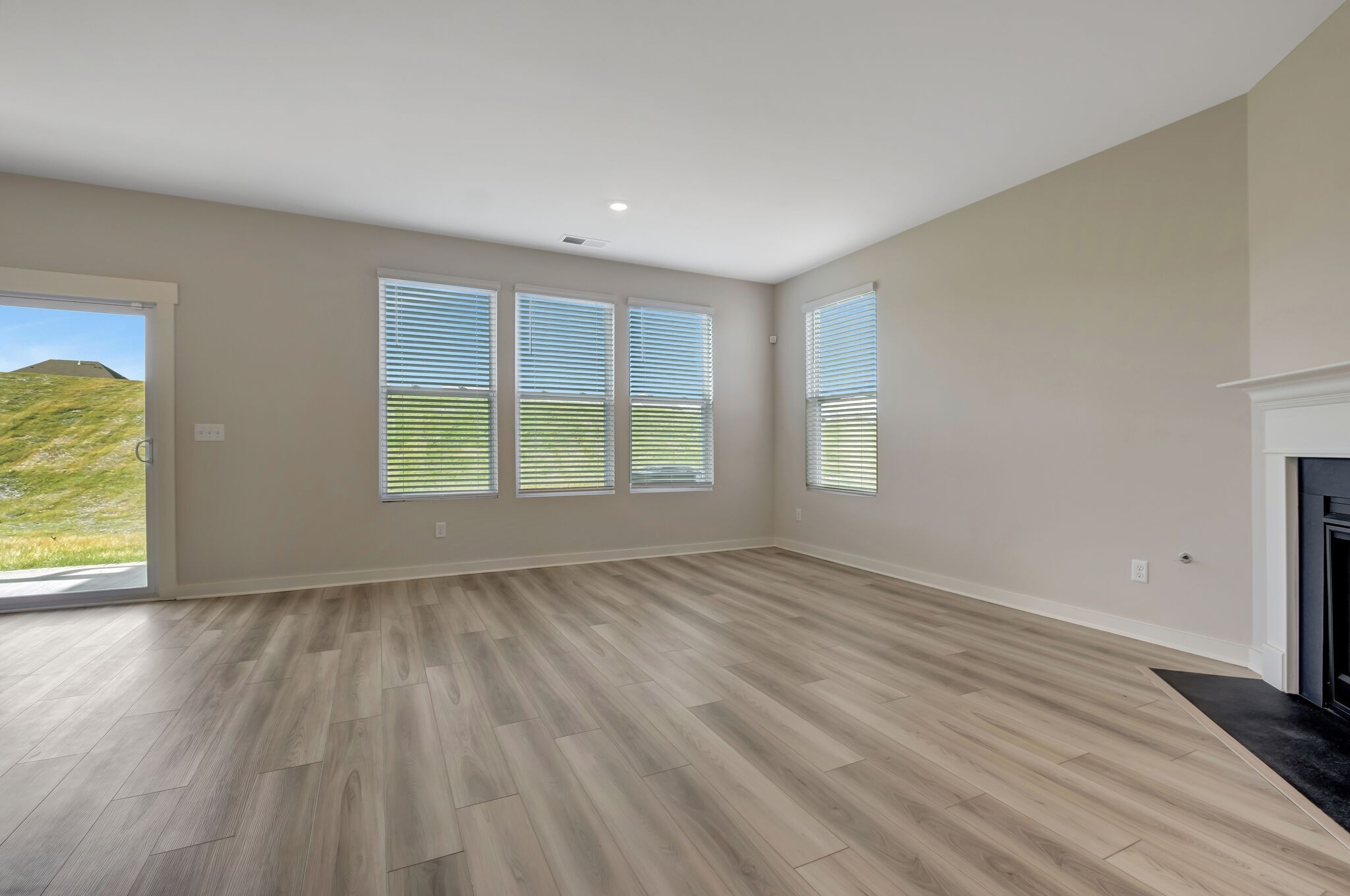 210 Goldfinch Rd Mount Mount Juliet, TN 37122 - Photo 8 of 30