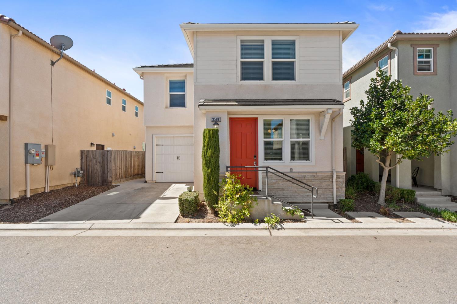 3566 Integrity Way Clovis, CA 93619 - Photo 1 of 33