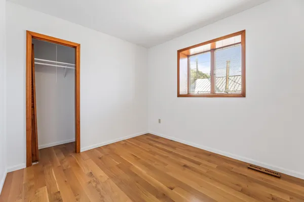 $179,900 | 121 South Main Street, Fountain City, WI 54629