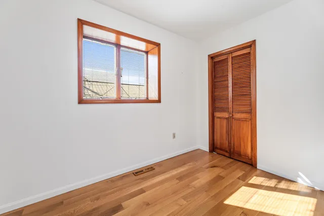 $215,000 | 121 South Main Street, Fountain City, WI 54629