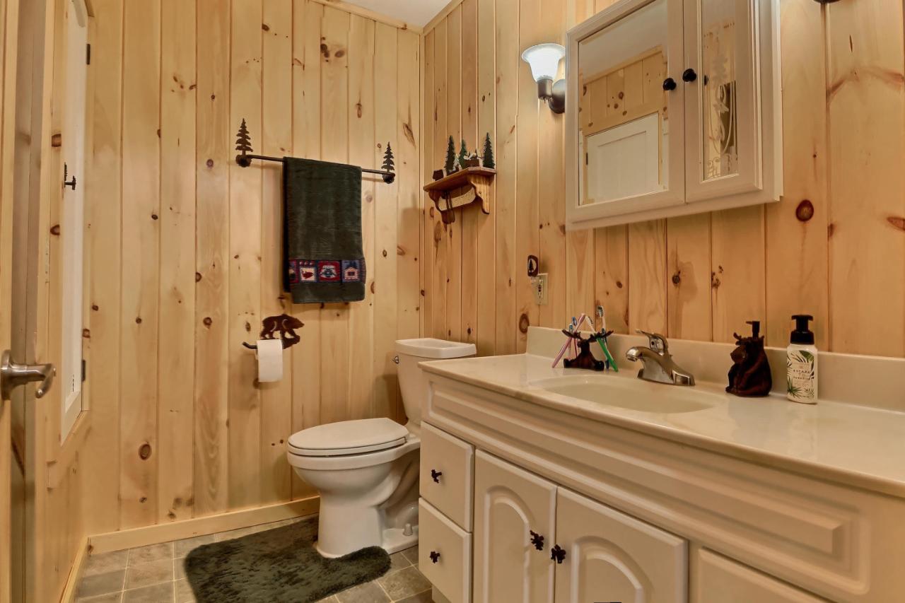 2711 South Manuel Lake Road Phelps, WI 54554 - Photo 9 of 32 Gallery Image 9