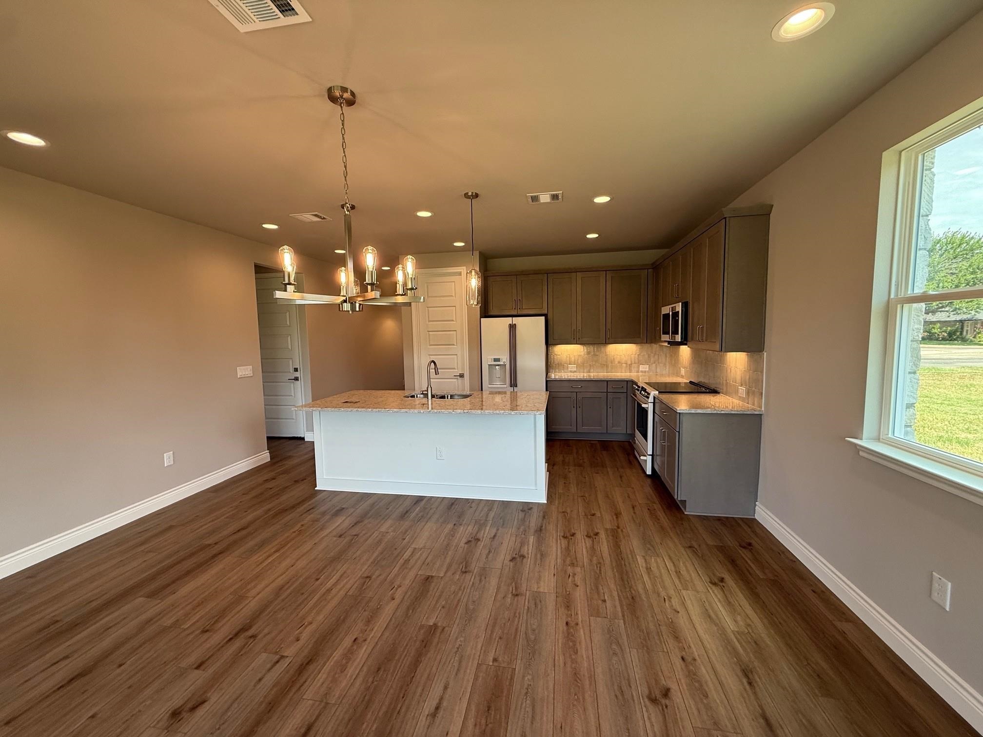 107 Preston Trail Meadowlakes, TX 78654 - Photo 10 of 24