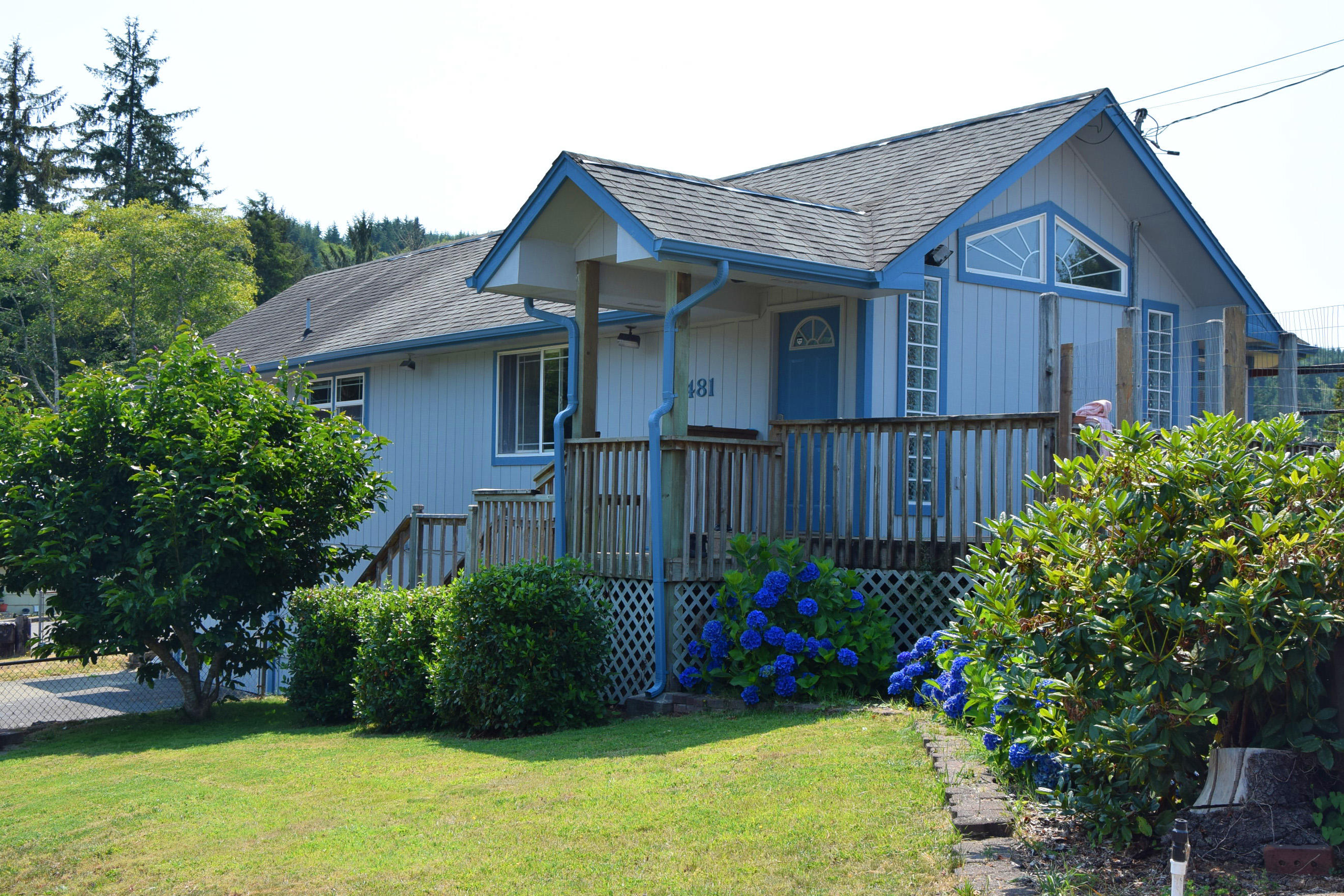 481 South 19th Street Reedsport, OR 97467 - Photo 1 of 28 Street view of home
