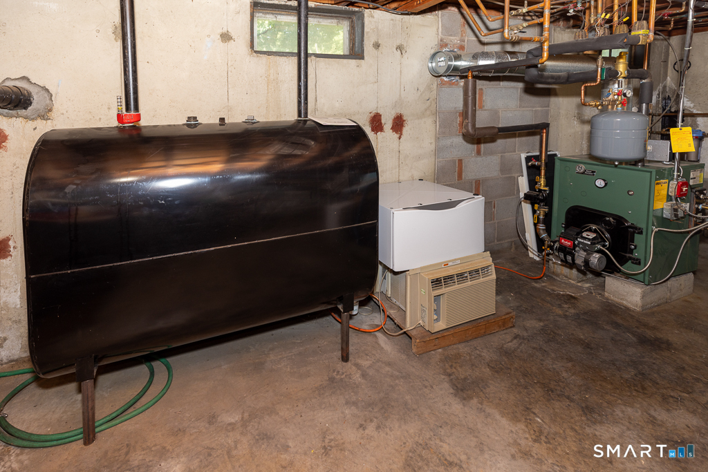 428 Hammock Road Westbrook, CT 06498 - Photo 25 of 40 Newer mechanicals