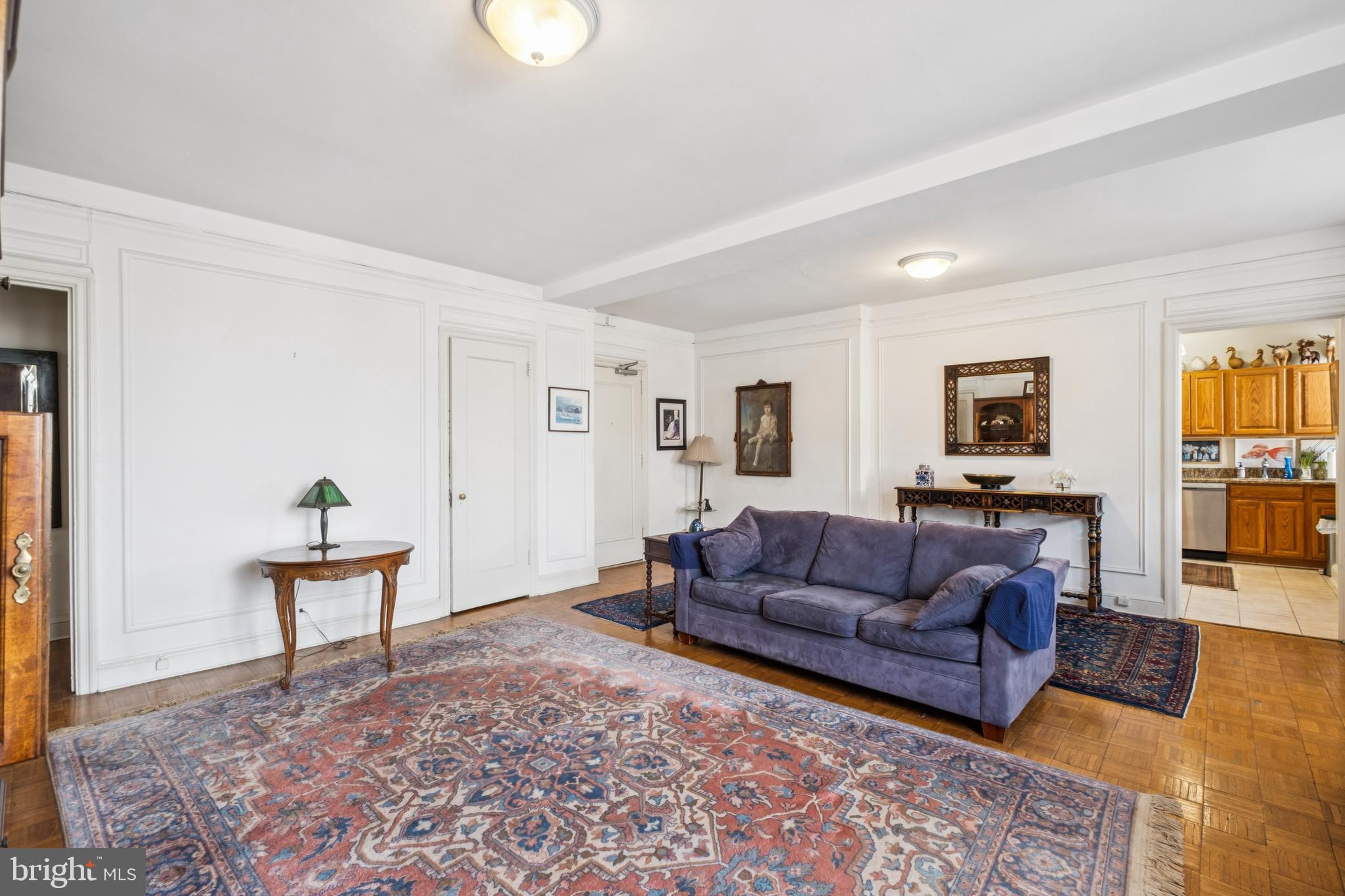 2031 Locust Street, Unit 803 Philadelphia, PA 19103 - Photo 2 of 16