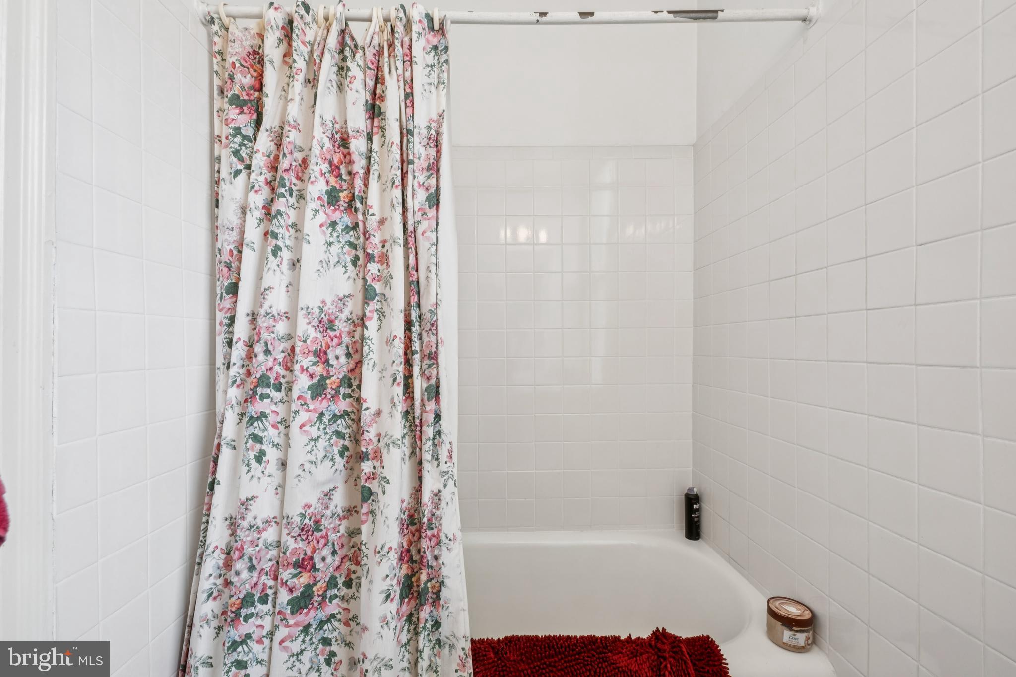 2031 Locust Street, Unit 803 Philadelphia, PA 19103 - Photo 8 of 16