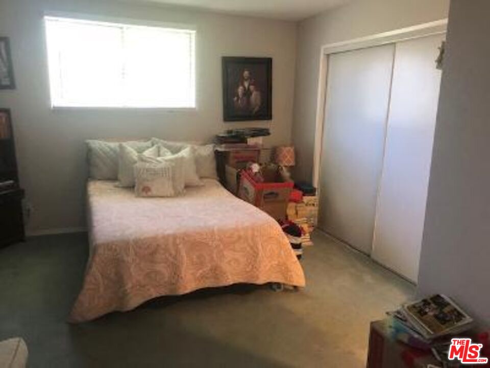 7720 Rhea Avenue Reseda, CA 91335 - Photo 14 of 26 Gallery Image 14