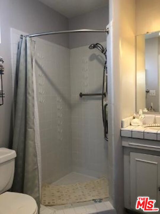 7720 Rhea Avenue Reseda, CA 91335 - Photo 16 of 26 Gallery Image 16
